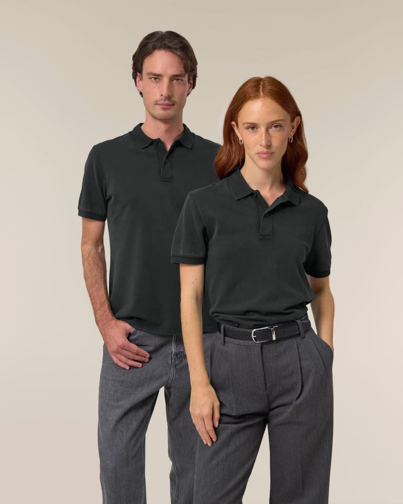 Polo tinto con capo d'abbigliamento e silhouette unisex elegante – Coaster Vintage